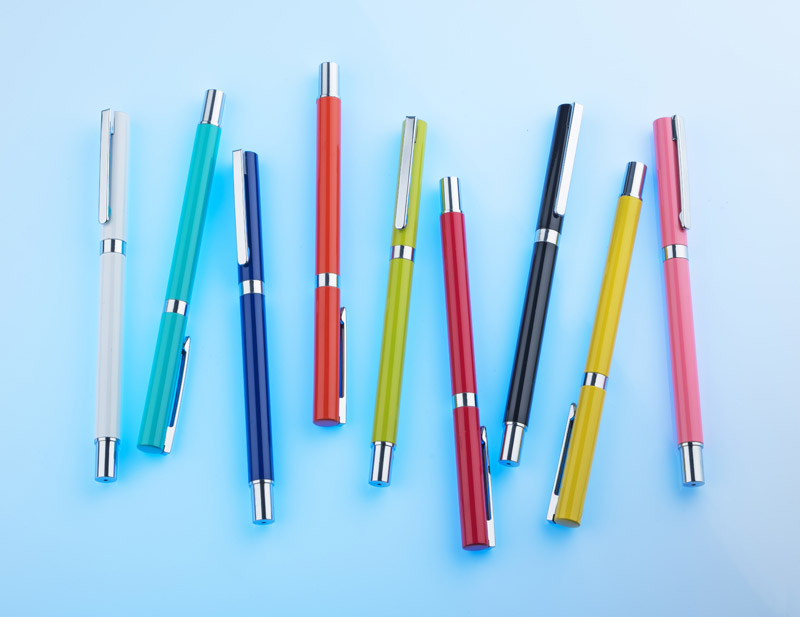 Długopis IDEO z wkładem żelowym | Długopisy z grawerem IDEO | gadżety reklamowe z logo firmy | gadzetyfirmowe.eu